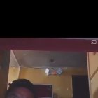 En la grabación que se hizo viral en redes sociales, Salcedo aparece con otras dos PPL.