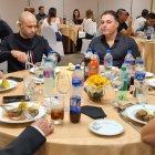 Javier Mascherano estuvo junto a los directivos de Barcelona.