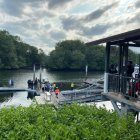 A este lugar llegaron las víctimas, quienes fueron llevadas a diferentes centros médicos del Puerto Principal.
