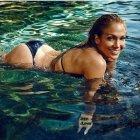 Jennifer López de 51 años, continúa como una de las actrices mas sensuales del momento