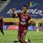 El defensa ecuatoriano John Narváez marcó en el triunfo de Deportes Tolima.