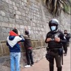 El inconveniente, según la afectada, sucedió en la intersección de las calles García Moreno y Galápagos.