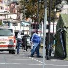 En el Hospital del IESS - Quito Sur, más de 180 personas claman atención en UCI y hospitalización.