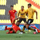 Aucas tuvo solo a siete jugadores en la cancha del Monumental para enfrentar a Barcelona.