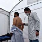 Cada médico ha llegado a atender a por lo menos 30 pacientes con síntomas respiratorios en un lapso de siete horas.