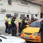El conductor del taxi fue retenido y llevado a la Fiscalía.