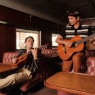 Los músicos llegan por primera vez a un escenario virtual