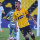 Damián Díaz fue la figura de Barcelona, en la victoria ante Santos de Brasil.