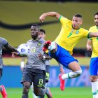 Robert Arboleda (i) confirmó que hubo reunión con los jugadores de Brasil, para no jugar la Copa América.