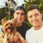 Ambos residen en Miami, Estados Unidos.