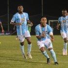 Danny Luna (c) fue la figura del 9 de Octubre en la victoria sobre Emelec y la clasificación a las semifinales de la Supercopa Ecuador.