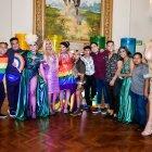 Como motivo para conmemorar el Día del Orgullo LGTBI, el gobierno instauró un organismo que luchará contra las clínicas de "deshomosexualización".