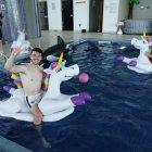 Los volantes de la selección de Inglaterra, Declan Rice (i) y Mason Mount (d), serán titulares ante Dinamarca.