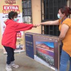 Acudimos hasta su hogar, en la 23 y Capitán Nájera. Hasta sus vecinos se quedaron como locos al ver el premio que se llevó doña Julia.