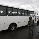 UN riguroso control se realiza en los exteriores de la cárcel de Cotopaxi, donde el 21 de julio hubo una nueva masacre entre presos.