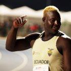 Juan José Caicedo disputa la disciplina de lanzamiento de disco.