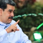 El líder chavista ofrece fortalecer el deporte en su país con miras a los Juegos de París 2024