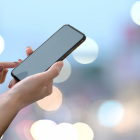 Referencial. El pasaporte de vacunación servirá para recibir beneficios y descuentos en locales comerciales como incentivo.