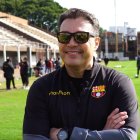 19 años tiene Alfaro Moreno, desde que se retiró como jugador de fútbol en Barcelona.