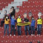 Ecuador derrotó a Paraguay por 2-0 en el regreso de los aficionados a los estadios.