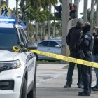 Cuatro personas, entre ellas un bebé, mueren en tiroteo en Florida.