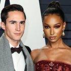 Los novios contrajeron matrimonio en Quito, Ecuador.