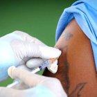 Mientras en algunos países de la región, el porcentaje de población vacunada es bajo, El Salvador ya se habla de tercera dosis contra el Covid