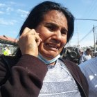 Familiares están angustiados por sus parientes dentro de la cárcel.