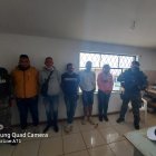 Los sospechosos fueron llevados a la Fiscalía, en Loja.