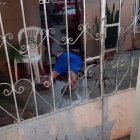 El cuerpo de Bermeo quedó bocabajo, en la entrada de la vivienda.