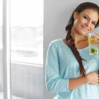 La preparación de una bebida de linaza con limón trae beneficios para la salud