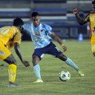 9 de Octubre ganó 1-0 al Delfín.