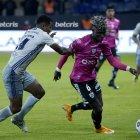 Independiente del Valle (d) y Emelec se enfrentarían nuevamente en la final de la LigaPro.