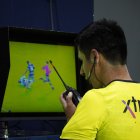 Luis Quiroz fue el árbitro encargado de dirigir el encuentro entre Independiente del Valle vs Emelec.