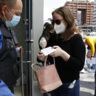 En un centro comercial del norte de Quito se pide el certificado de vacunación para ingresar