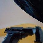 Una de las armas incautadas a un sospechoso.