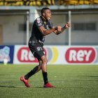 El jugador panameño Alfredo Stephens durante su etapa en el Club Atlético Independiente de su país,
