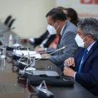 El titular del COE Nacional, Juan Zapata, estuvo acompañado de ministros y viceministros de Educación, Salud y Trabajo.