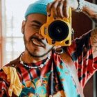 El fotógrafo cuencano que con su cámara 'eterniza' a los famosos.