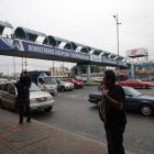 En este lugar, ubicado en la vía principal del cantón Durán, fueron colgados los cadáveres.