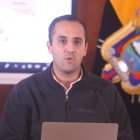 Según Juan Carlos Holguín, decenas de estudiantes ecuatorianos no quieren regresar al país por rumores.