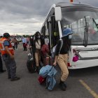 El Ministerio de Relaciones Exteriores informó que 65 connacionales permanecen en el territorio ucraniano.