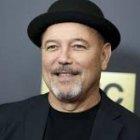 Rubén Blades Bellido de Luna, es un cantautor, músico, actor, abogado, político y activista panameño