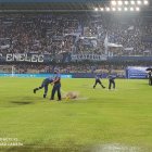Personal de Emelec intenta drenar el agua del Capwell.