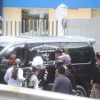 El cuerpo de Abigaíl Yupangui fue retirado de la morgue de la Policía, la mañana de ayer, ante el dolor de sus familiares.