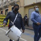 La medida inició el lunes 21 de marzo. El gremio solo aceptó hablar con el alcalde.