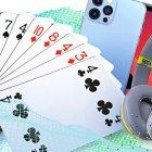 Los naipes son lo que más llevan los jugadores.