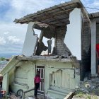 Las autoridades continúan evaluando los daños en las viviendas.