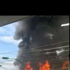 El vehículo quedó destruido.