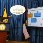 Luis Hernández, al ser consultado, señaló que es una pregunta ofensiva y "se especula con su honor".